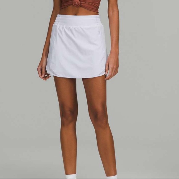 Lululemon Hotty Hot Skirt in Pastel Blue - Picture 3 of 6